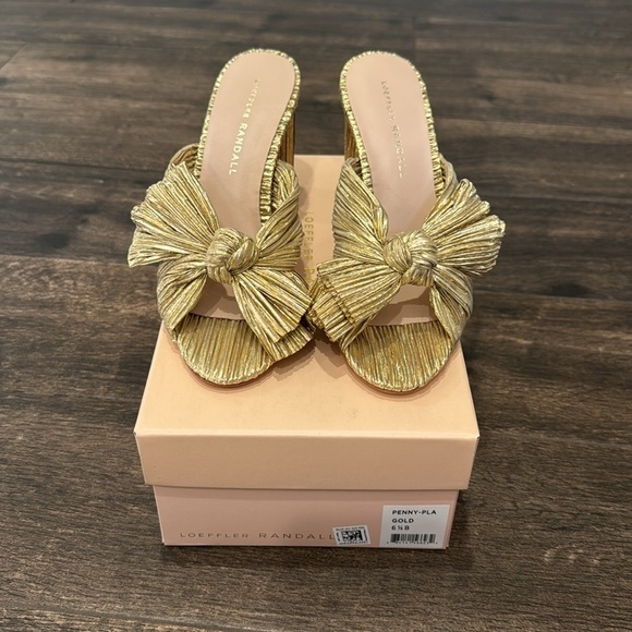 Loeffler Randall Gold Bow Mules - Picture 2 of 7